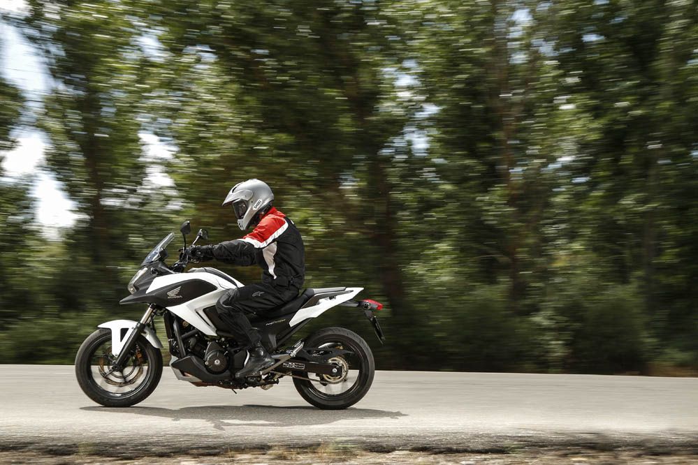 Honda NC750X ABS DCT. Galería de fotos