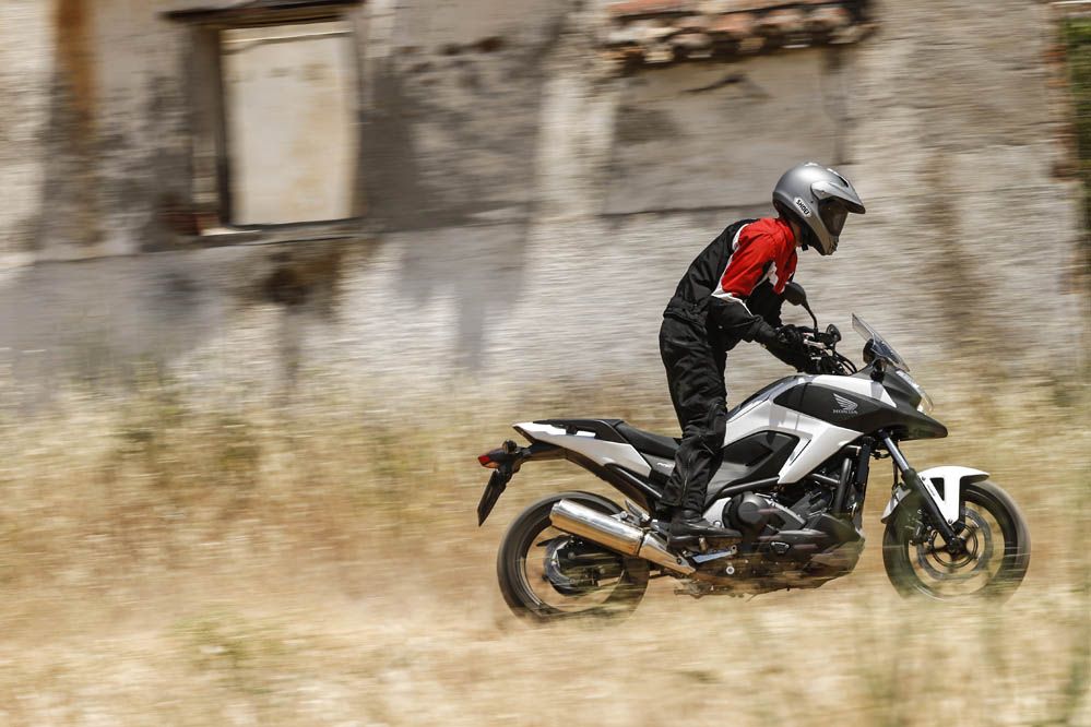 Honda NC750X ABS DCT. Galería de fotos