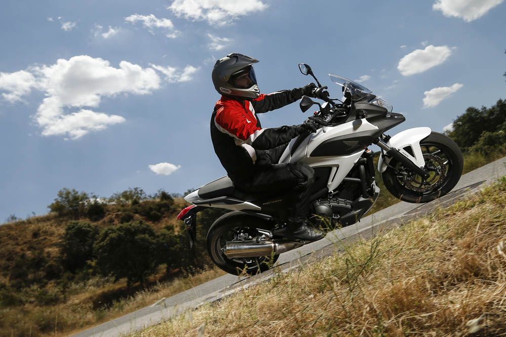 Honda NC750X ABS DCT. Galería de fotos