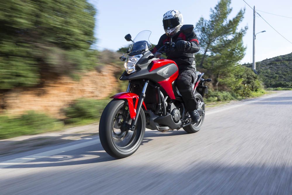 Honda NC750X ABS DCT. Galería de fotos