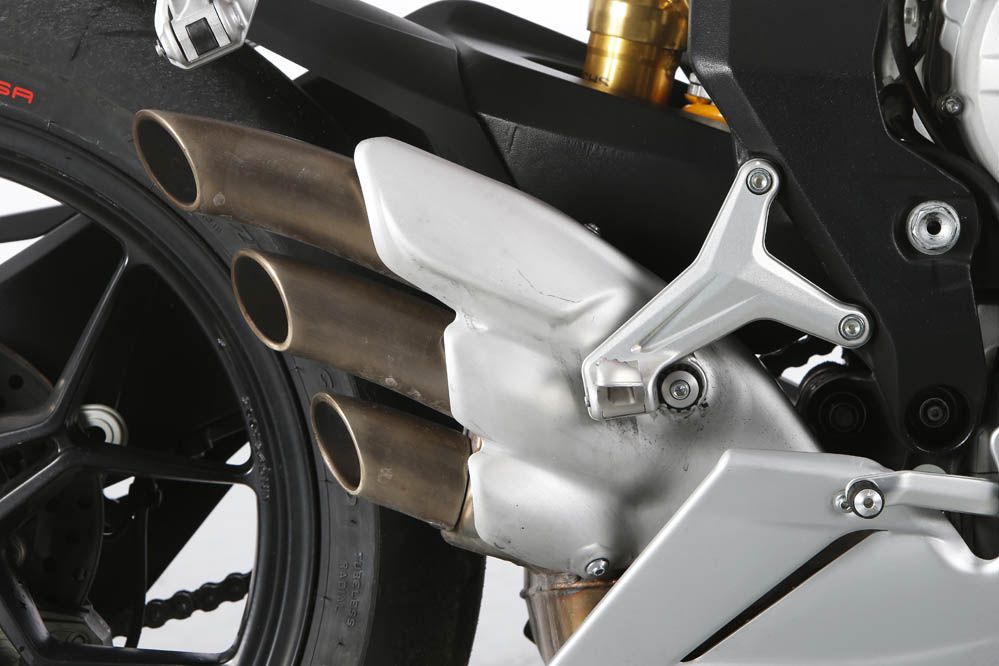 Comparativa: Ducati 899 Panigale - Mv Agusta F3 800. Galería de fotos.
