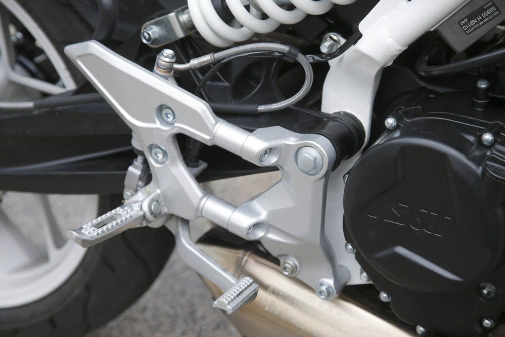 Hyosung GD250N EXIV. Galería