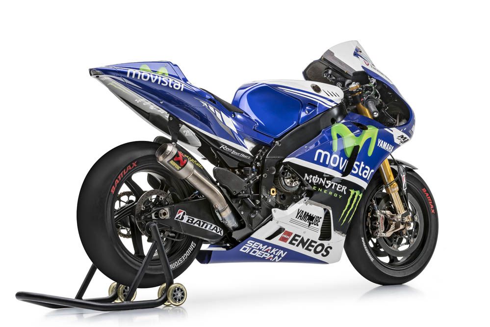 Las Yamaha de Lorenzo y Rossi con los colores de Movistar