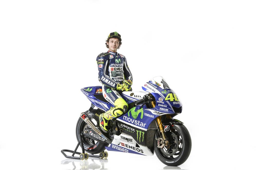 Las Yamaha de Lorenzo y Rossi con los colores de Movistar