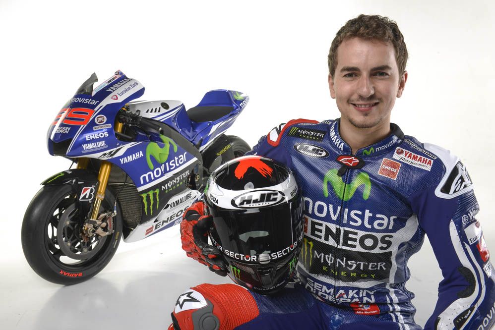Las Yamaha de Lorenzo y Rossi con los colores de Movistar