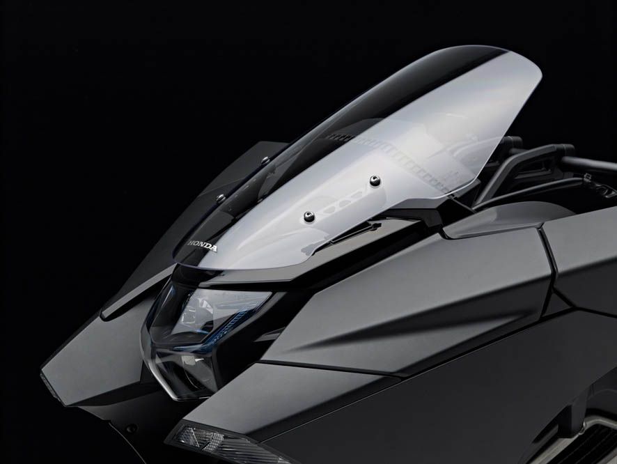 Honda NM4 Vultus. Galería