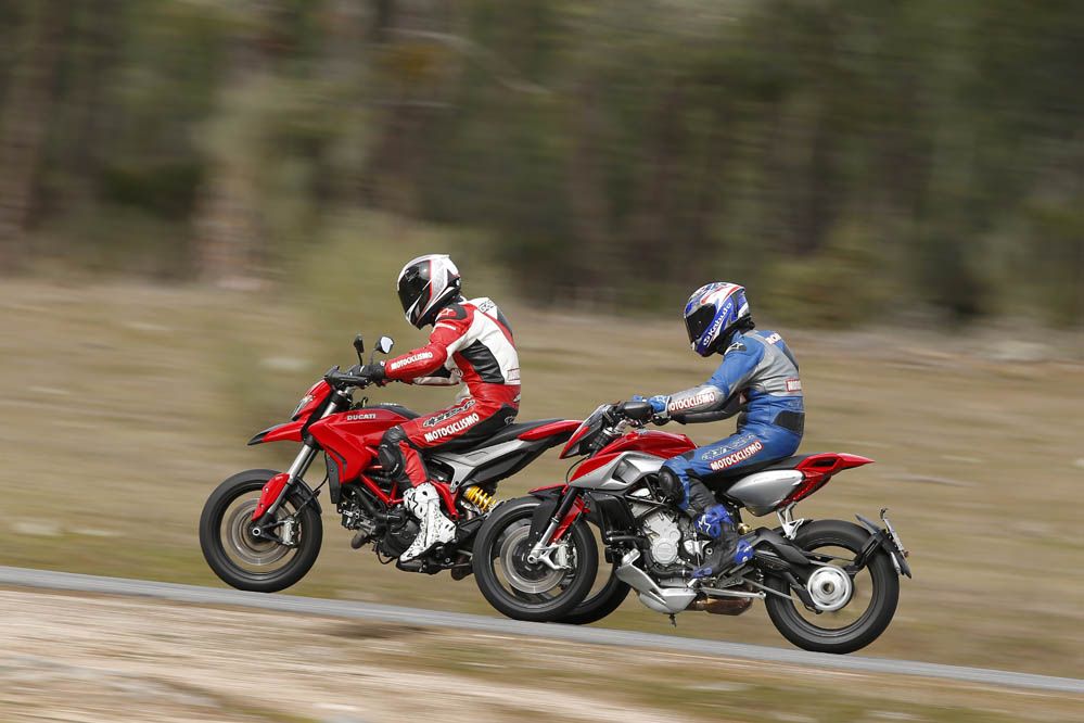 Comparativa Ducati Hypermotard y MV Agusta Rivale 800. Galería de fotos