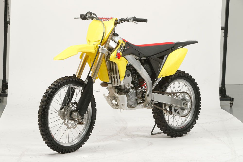 Galería de fotos de la comparativa motocross 250 2014: honda, hsuqvarna, kawasaki, suzuki y yamaha