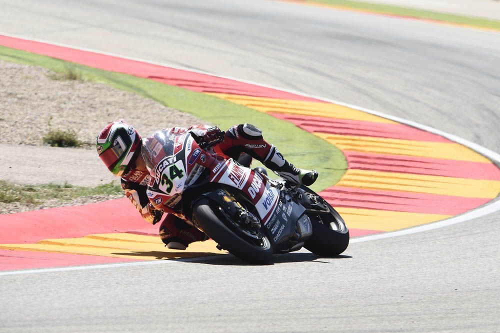 Mundial de SBK en MotorLand. Fotos
