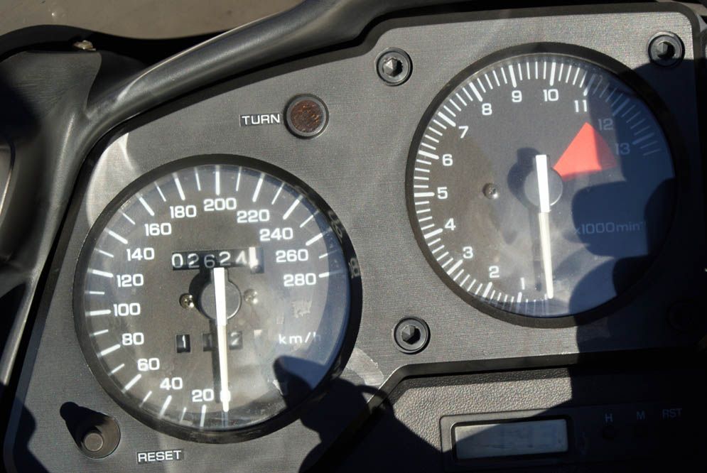 Objetivo 100.000: Honda VFR750F. Galería