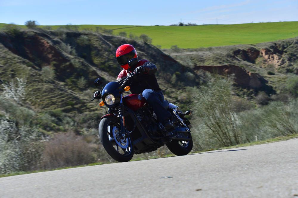 Fotos Harley-Davidson Street 750