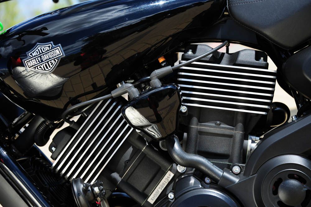 Fotos Harley-Davidson Street 750