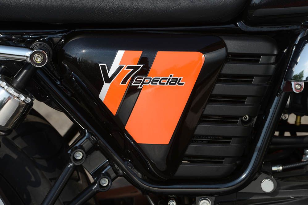 Moto Guzzi V7 2014. Fotos