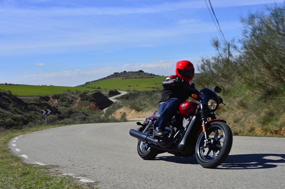Fotos Harley-Davidson Street 750