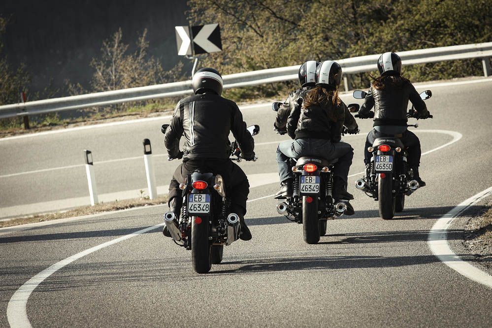 Moto Guzzi V7 2014. Fotos