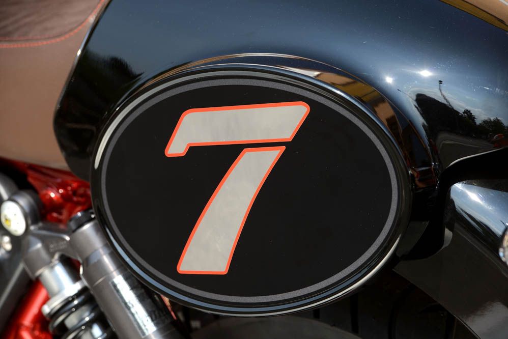 Moto Guzzi V7 2014. Fotos