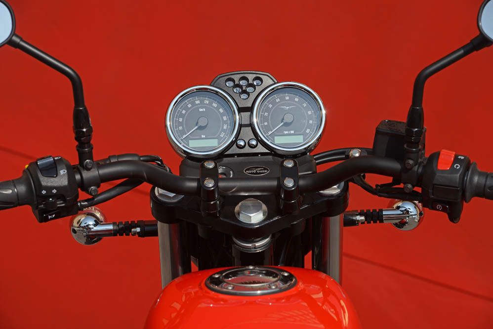 Moto Guzzi V7 2014. Fotos