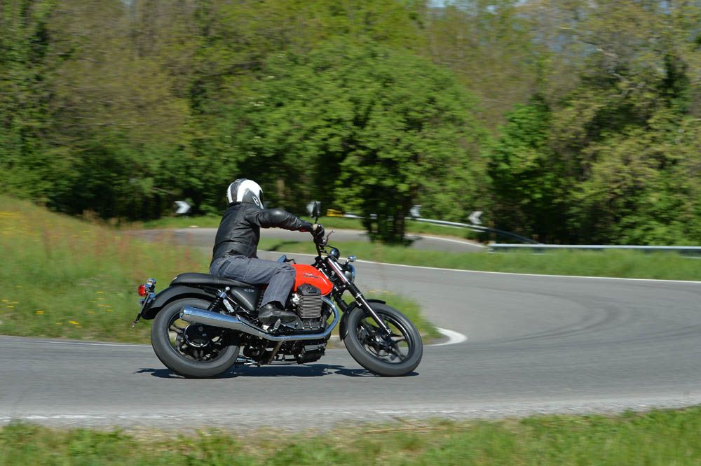 Moto Guzzi V7 2014. Fotos