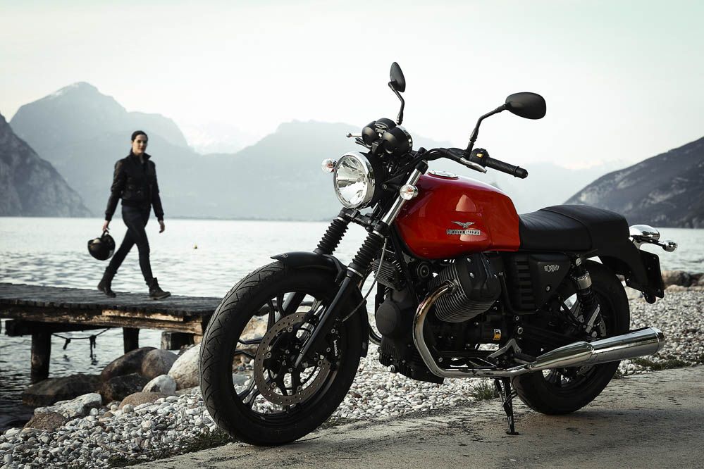 Moto Guzzi V7 2014. Fotos
