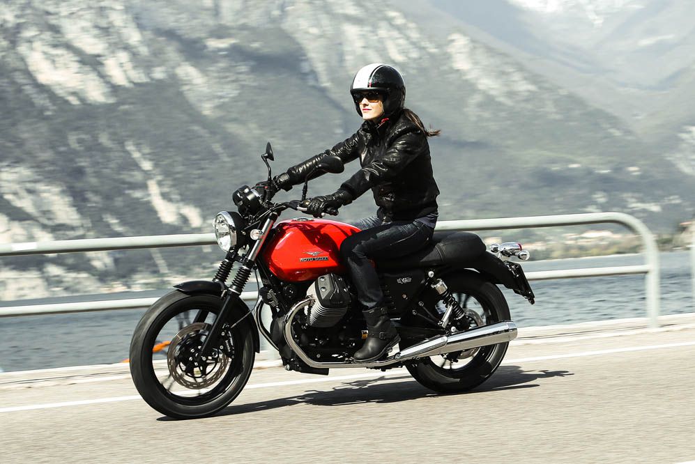 Moto Guzzi V7 2014. Fotos