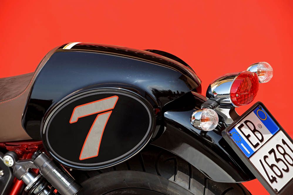 Moto Guzzi V7 2014. Fotos