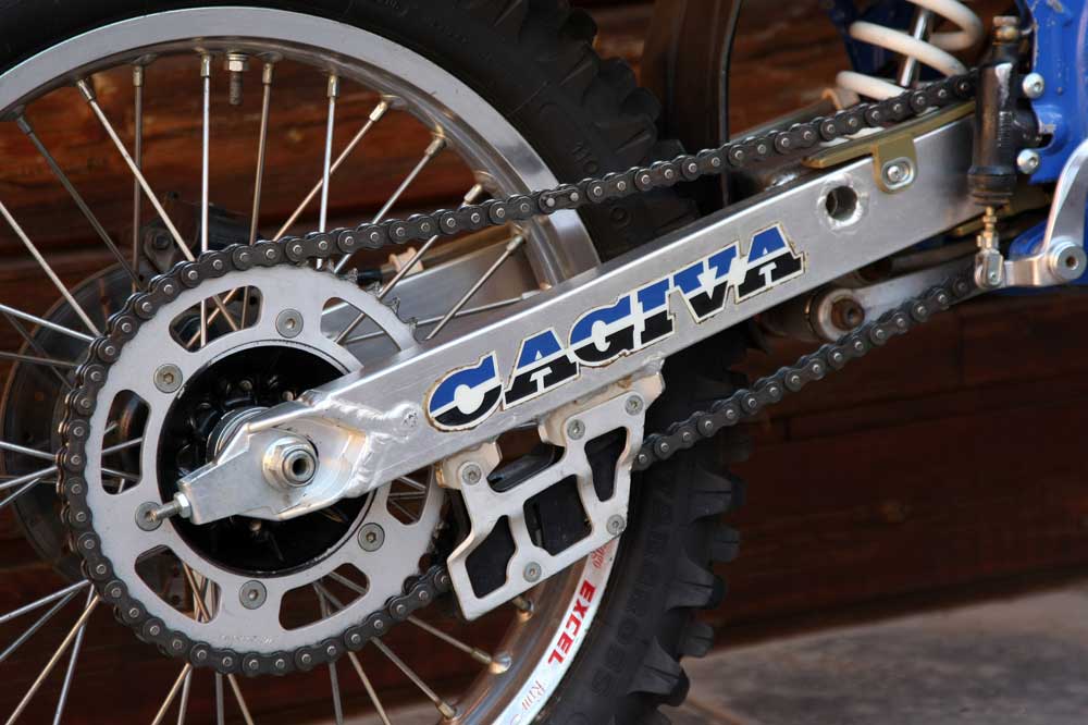 Galeria de fotos CAGIVA WMX 250 VEKHONEN REPLICA 1989