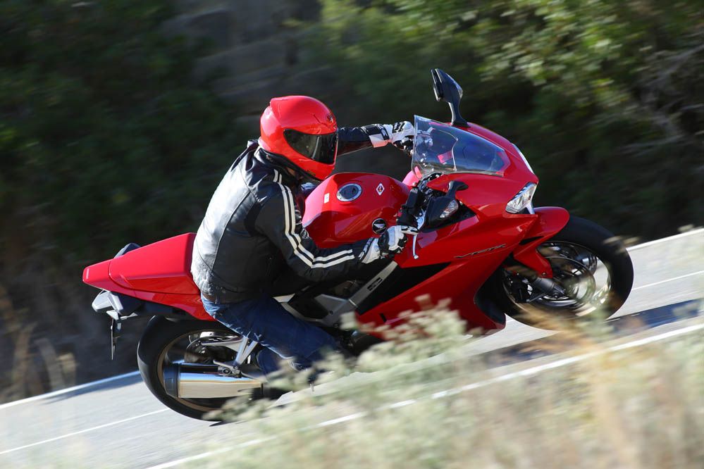 Prueba de la Honda VFR800F. Galería