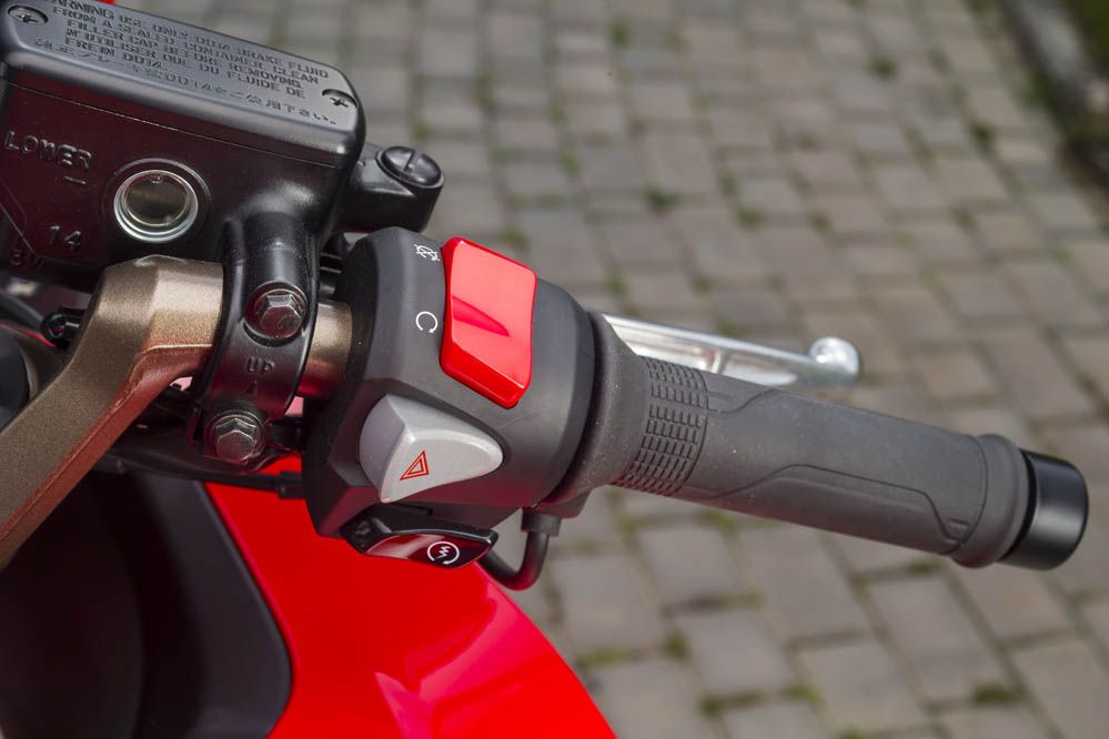 Prueba de la Honda VFR800F. Galería