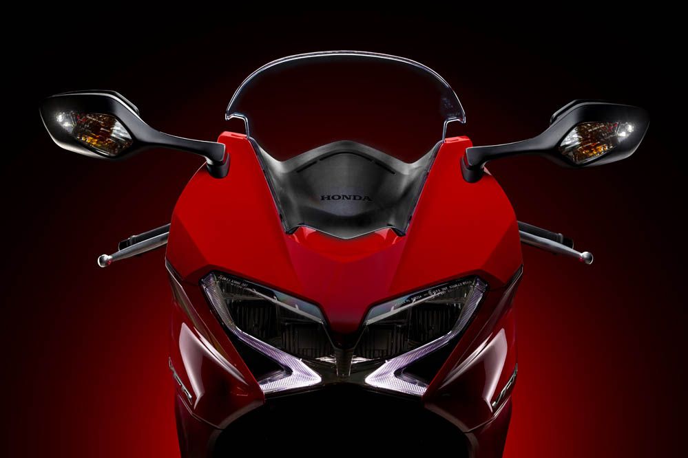 Prueba de la Honda VFR800F. Galería