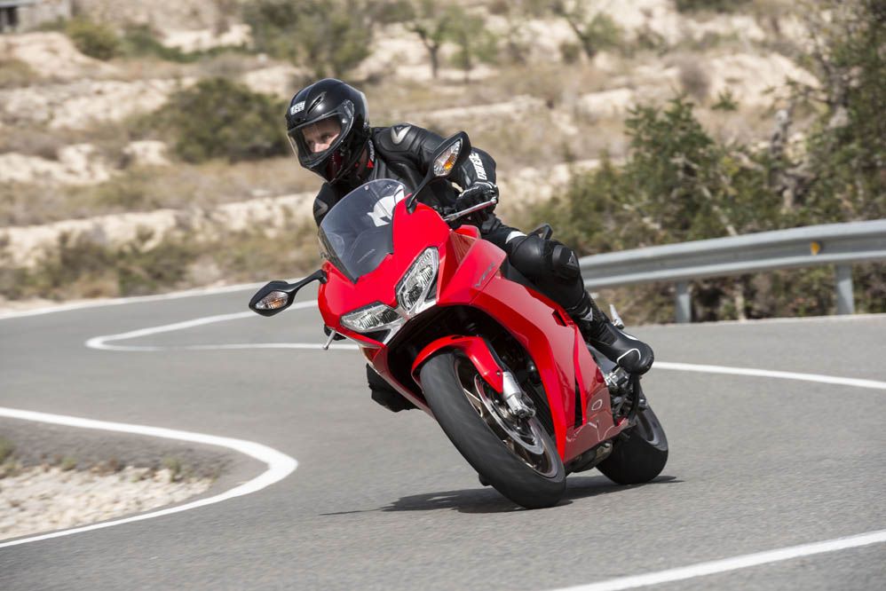 Prueba de la Honda VFR800F. Galería