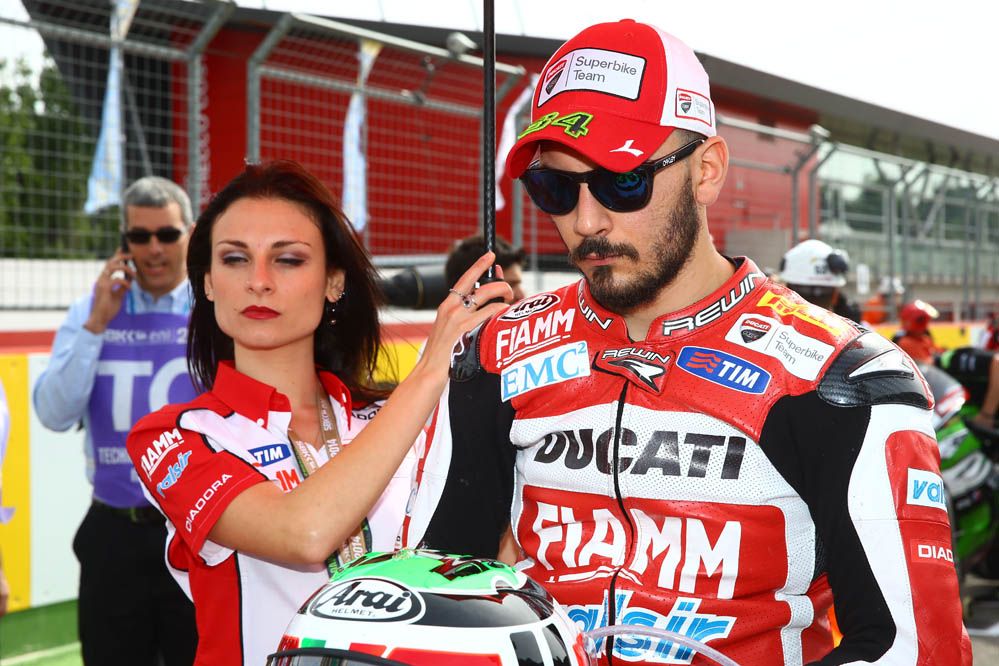 Mundial de SBK en Imola. Fotos