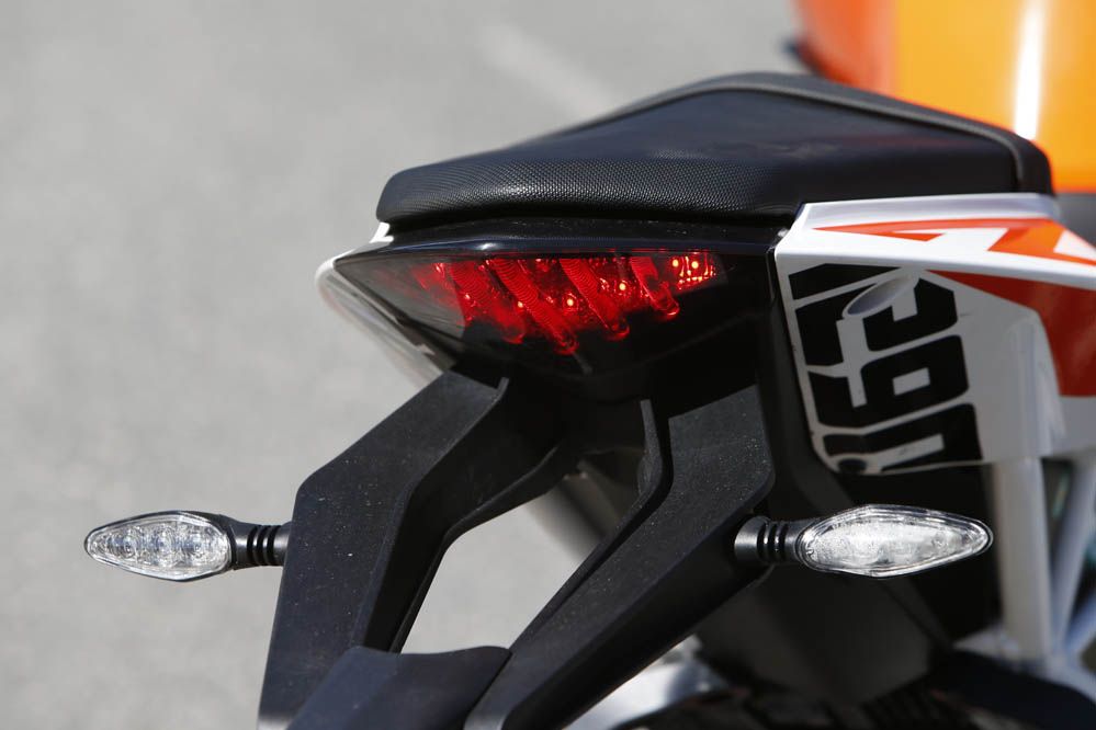 Comparativa naked: BMW, Ducati, Kawasaki y KTM. Galería