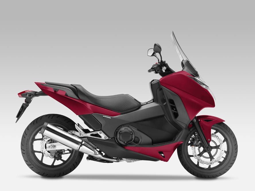 Prueba de la Honda Integra 750. Galería