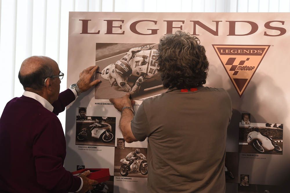 Marco Simoncelli, leyenda de MotoGP. Galería