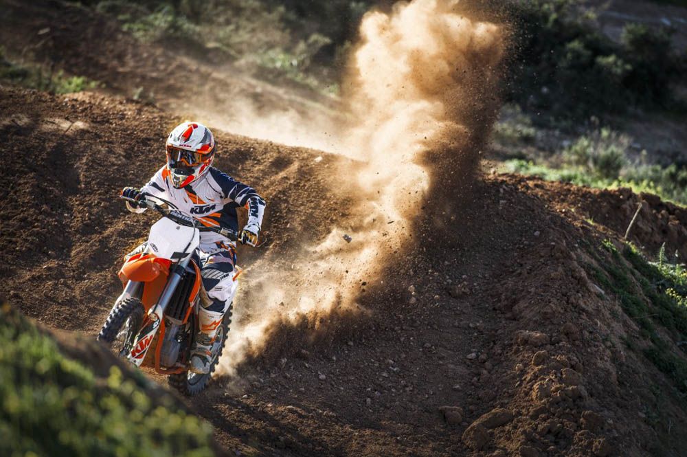 KTM presenta su gama motocross 2015. Galería