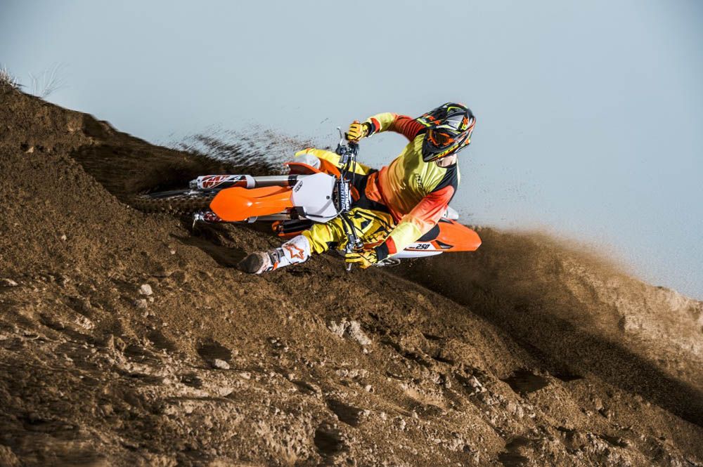 KTM presenta su gama motocross 2015. Galería