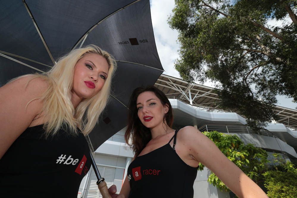 Las chicas del Mundial de SBK en Sepang. Fotos