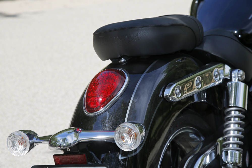 Triumph Thunderbird Commander. Fotos