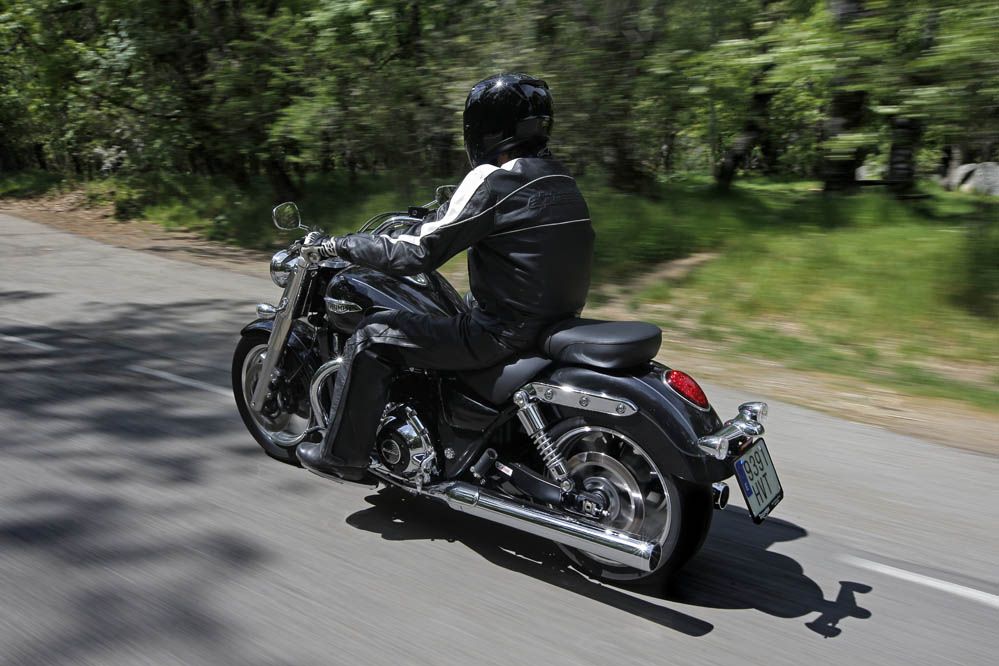Triumph Thunderbird Commander. Fotos