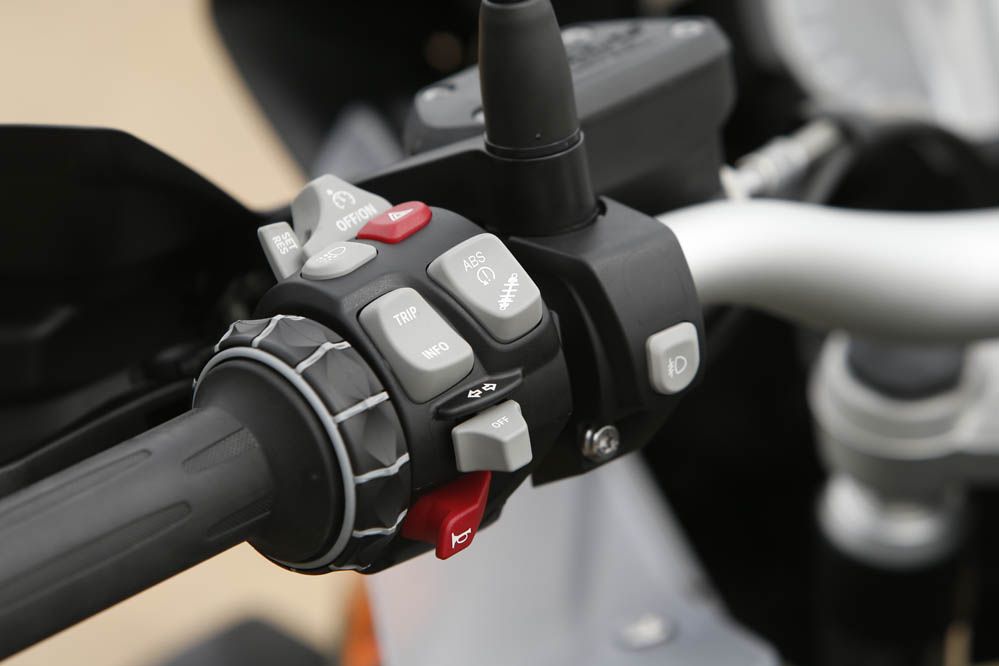 Comparativa BMW R 1200 GS Adventure vs KTM 1190 Adventure R. Fotos