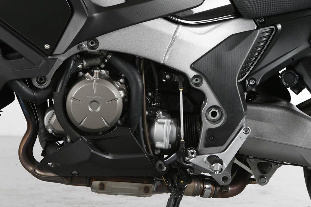 Comparativa maxitrail japonesa: Honda, Suzuki  y Yamaha. Fotos