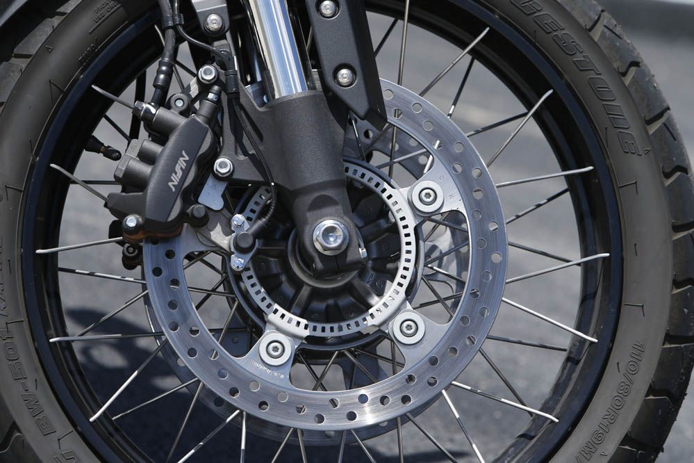 Comparativa maxitrail japonesa: Honda, Suzuki  y Yamaha. Fotos
