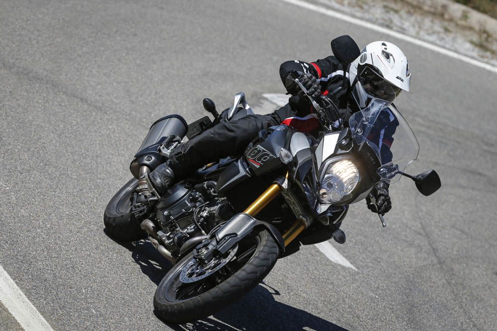 Comparativa maxitrail japonesa: Honda, Suzuki  y Yamaha. Fotos
