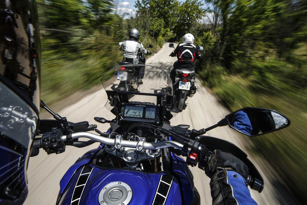 Comparativa maxitrail japonesa: Honda, Suzuki  y Yamaha. Fotos