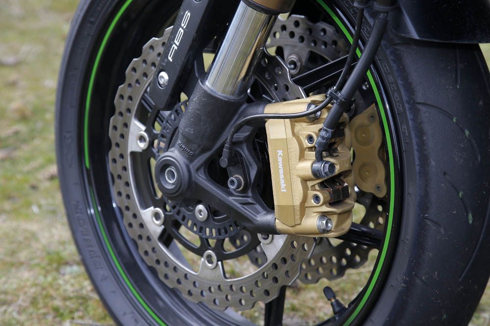 Comparativa Naked 1000: Honda CB1000 ABS vs Kawasaki Z1000 SE ABS. Galería