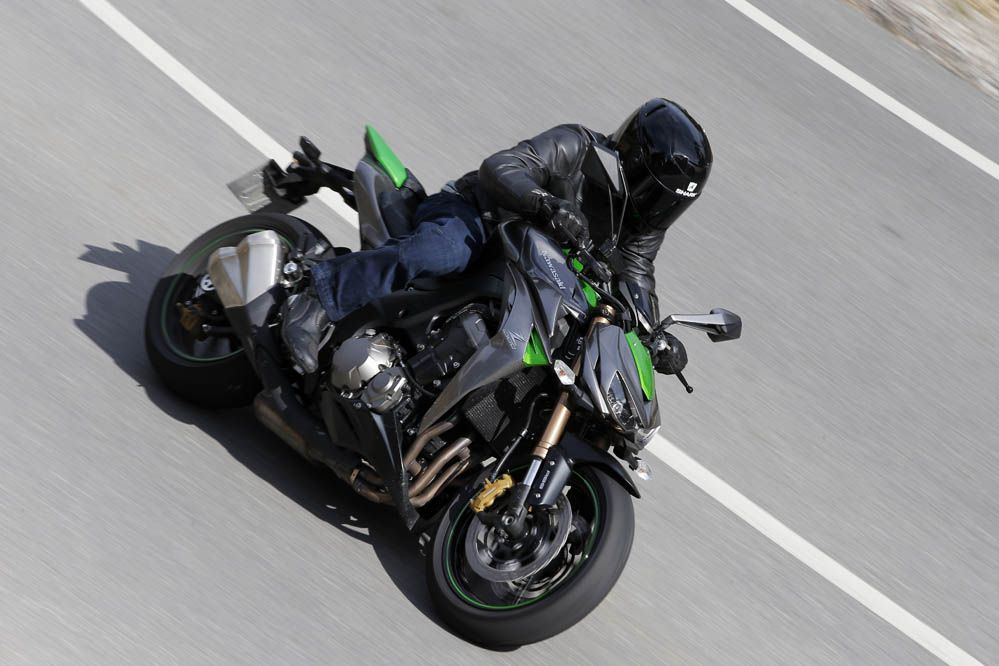 Comparativa Naked 1000: Honda CB1000 ABS vs Kawasaki Z1000 SE ABS. Galería