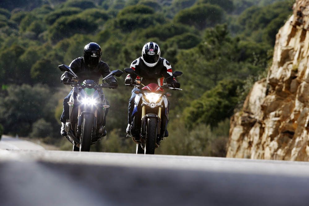 Comparativa Naked 1000: Honda CB1000 ABS vs Kawasaki Z1000 SE ABS. Galería