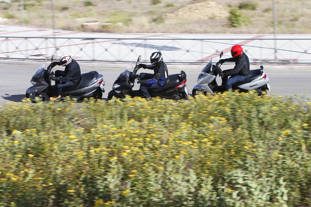 Comparativa scooter 200: Peugeot, SYM y Suzuki. Galería
