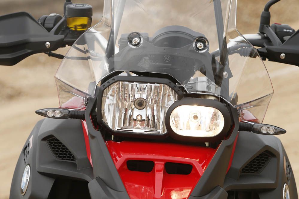 Comparativa trail: BMW F 800 GS Adventure vs Triumph Tiger 800 XC. Galería