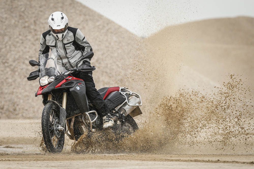 Comparativa trail: BMW F 800 GS Adventure vs Triumph Tiger 800 XC. Galería